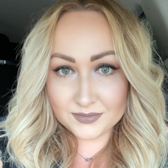 Meet the Posher - Picture 2 of 2